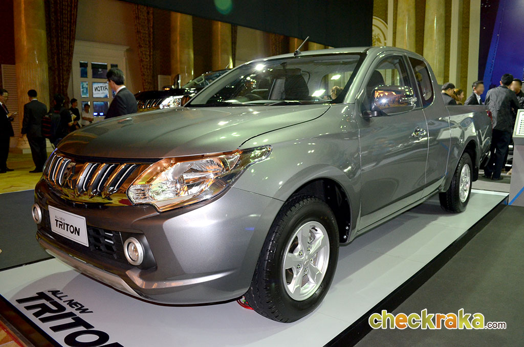 Mitsubishi Triton Mega Cab 2WD GL M/T มิตซูบิชิ ไทรทัน ปี 2015 : ภาพที่ 2