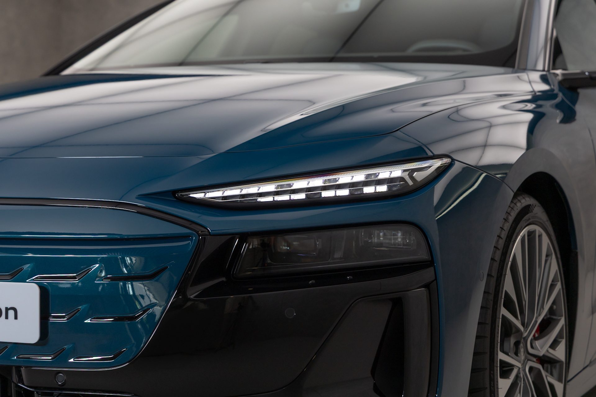 รูปภาพ อาวดี้ Audi S6 Sportback e-tron quattro ปี 2025