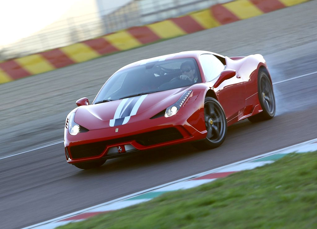 Ferrari 458 Speciale เฟอร์รารี่ ปี 2013 : ภาพที่ 3