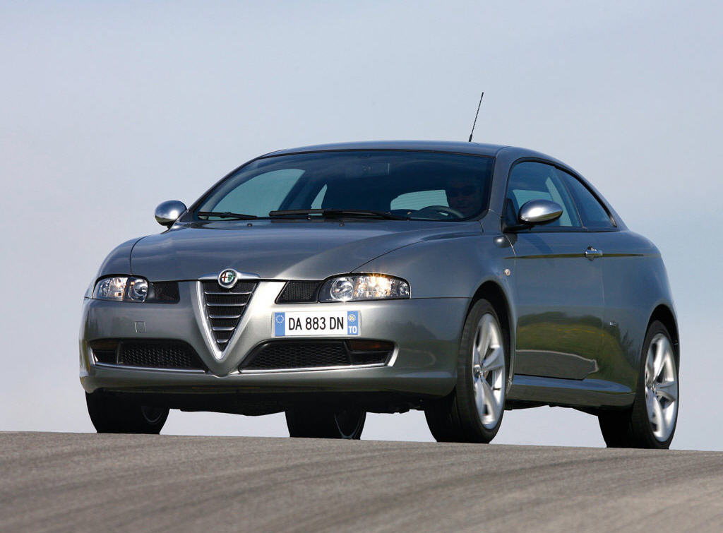 Alfa Romeo GT 2.2 JTS อัลฟ่า โรมิโอ จีที ปี 2006 : ภาพที่ 4