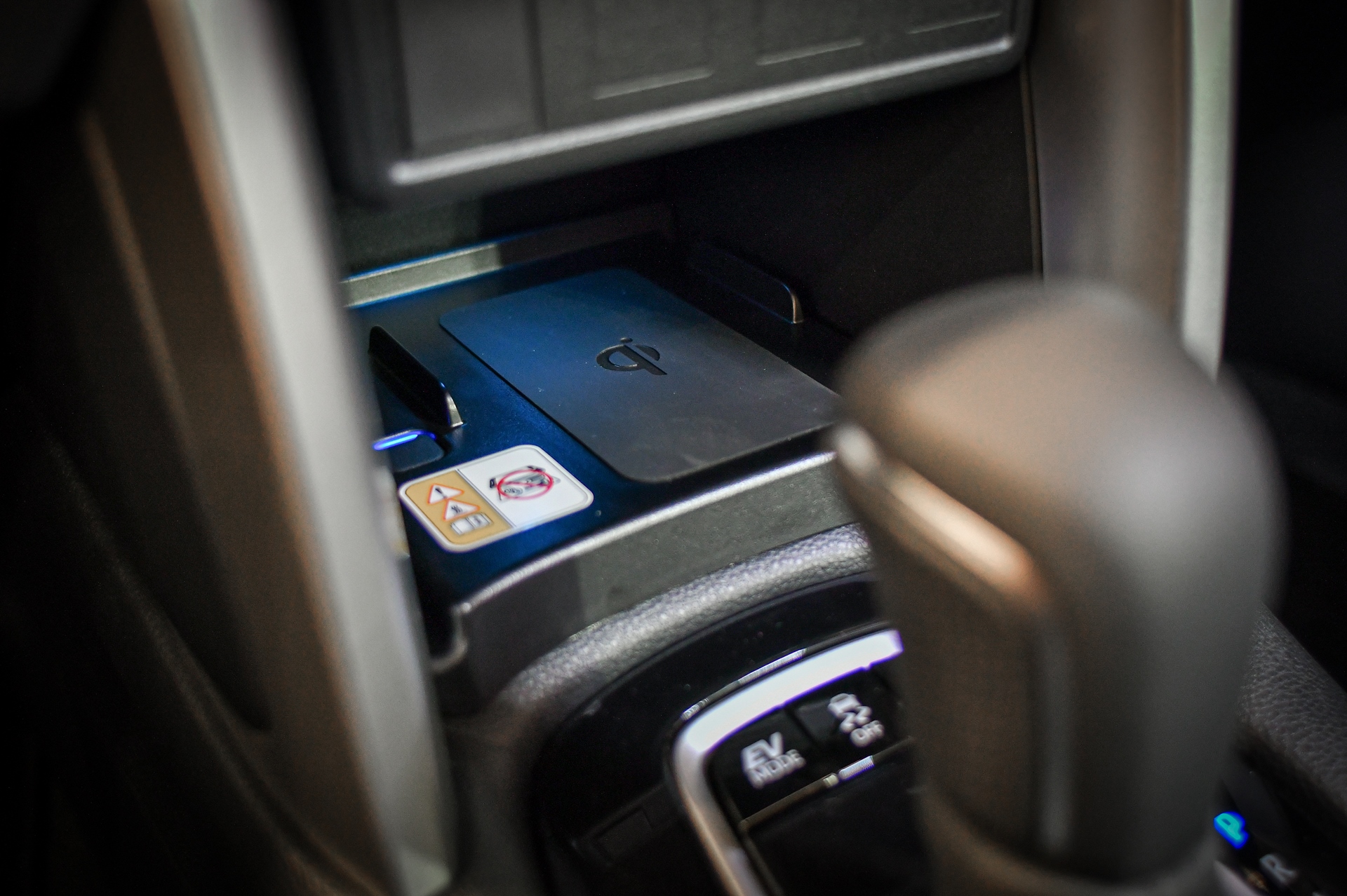 รูปภาพ โตโยต้า Toyota Corolla Cross HEV GR Sport ปี 2024