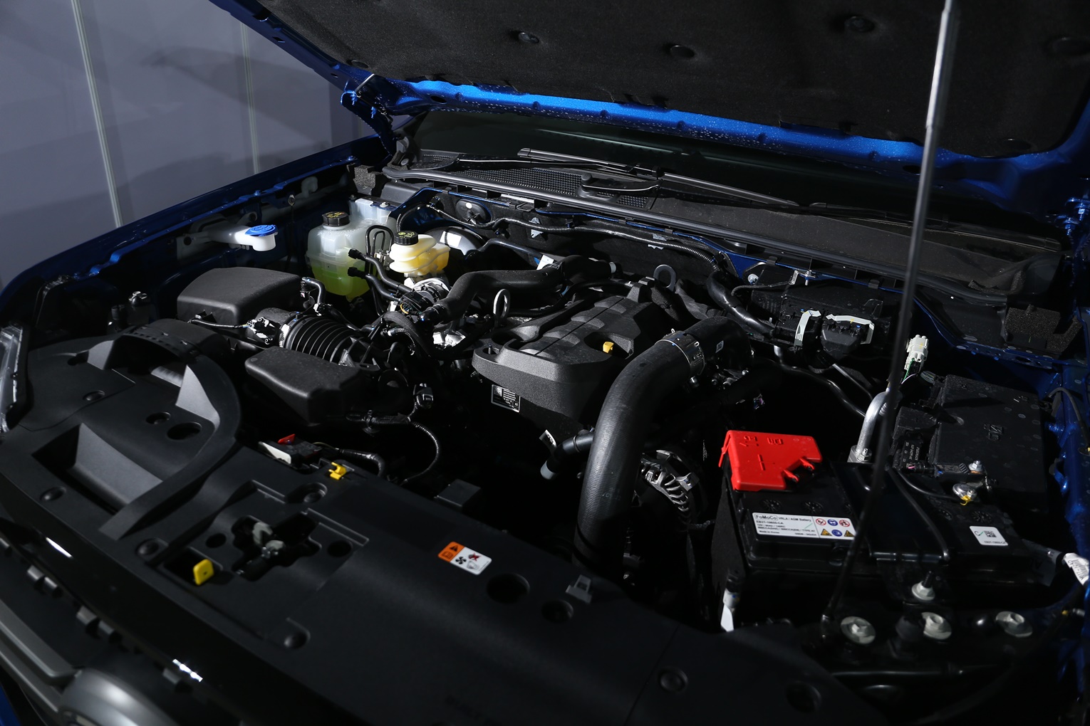 Ford Ranger Double Cab XLS 2.0L Turbo HR 6AT ฟอร์ด เรนเจอร์ ปี 2023 : ภาพที่ 5