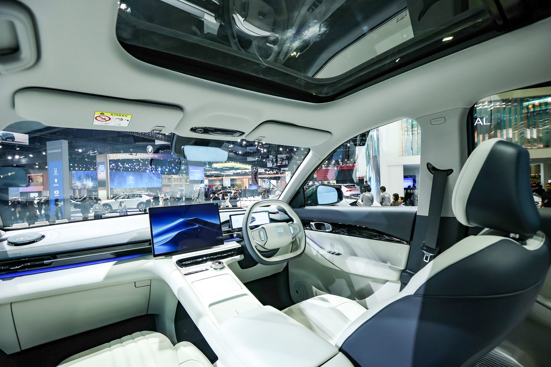 รูปภาพ จีลี่ Geely EX5 MAX+ ปี 2026