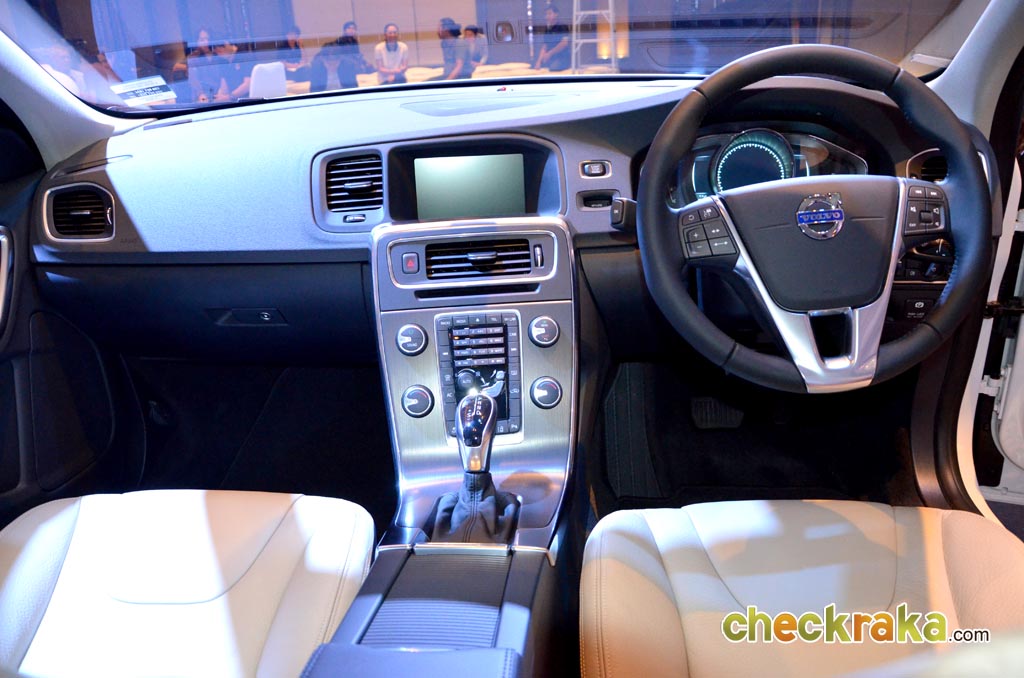 รูปภาพ วอลโว่ Volvo V60 T4F ปี 2013