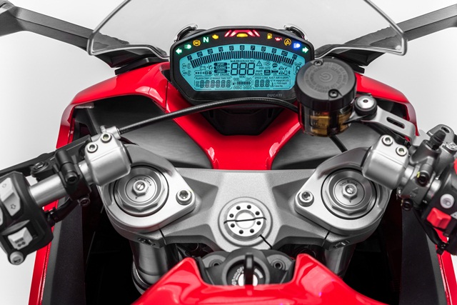 Ducati SuperSport RED ดูคาติ ซูเปอร์สปอร์ต ปี 2017 : ภาพที่ 4