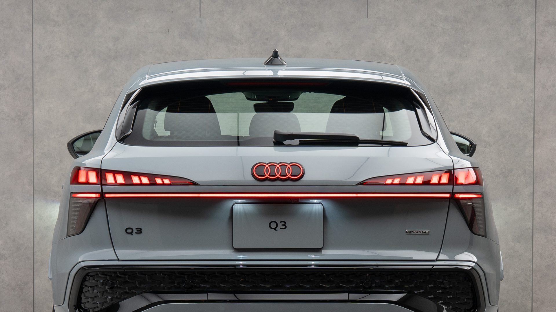 รูปภาพ อาวดี้ Audi-Q3 Sportback S line Tech Plus-ปี 2026