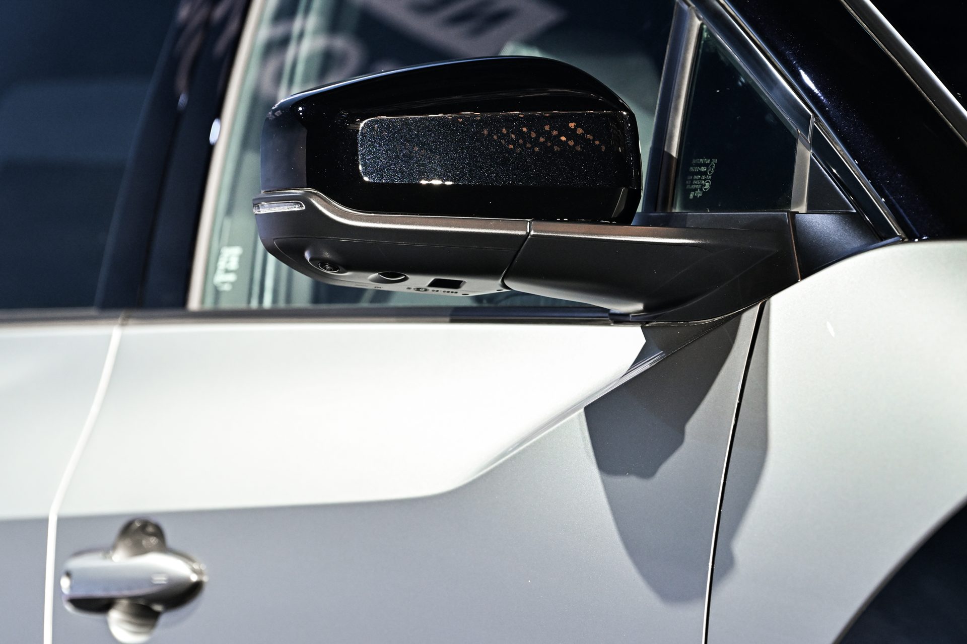 รูปภาพ โตโยต้า Toyota bZ bZ4X FWD ปี 2025