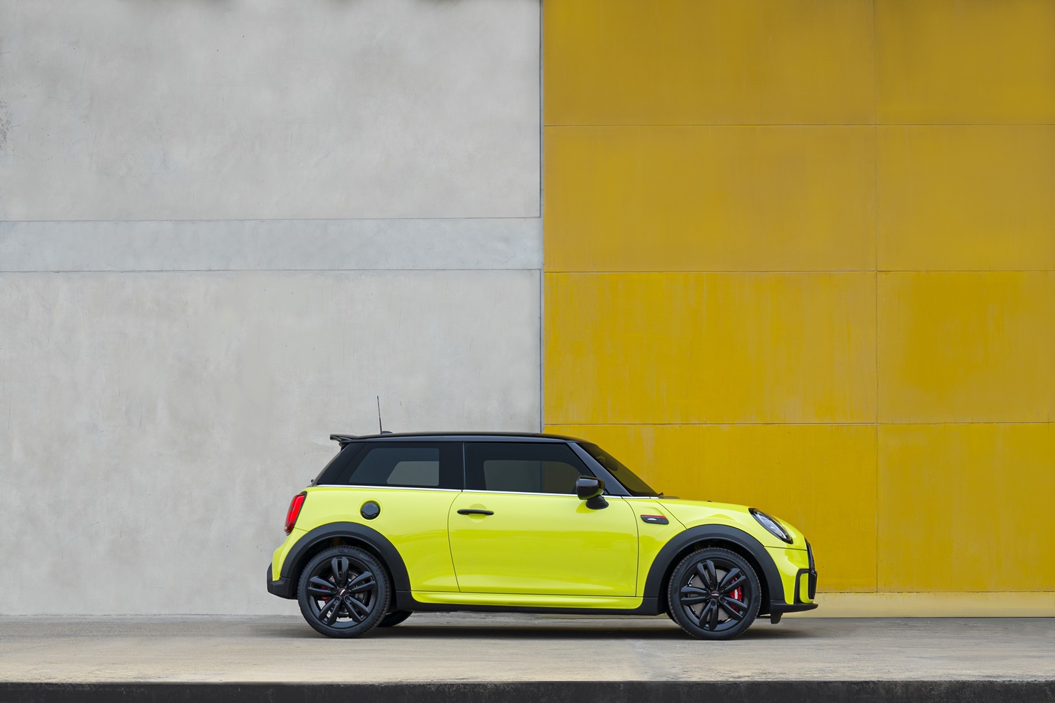 Mini John Cooper Works Hatch Classic มินิ จอห์น คูเปอร์ เวิร์กส์ ปี 2023 : ภาพที่ 2