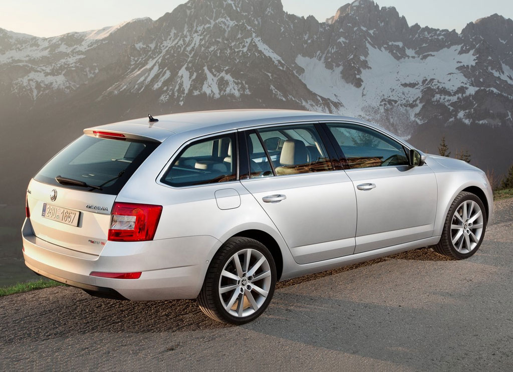 Skoda Octavia Combi 2.0 TDi สโกด้า ออคตาเวีย ปี 2013 : ภาพที่ 2