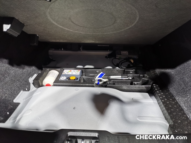 Volvo S60 Recharge Plug-in Hybrid R-Design วอลโว่ เอส60 ปี 2022 : ภาพที่ 19