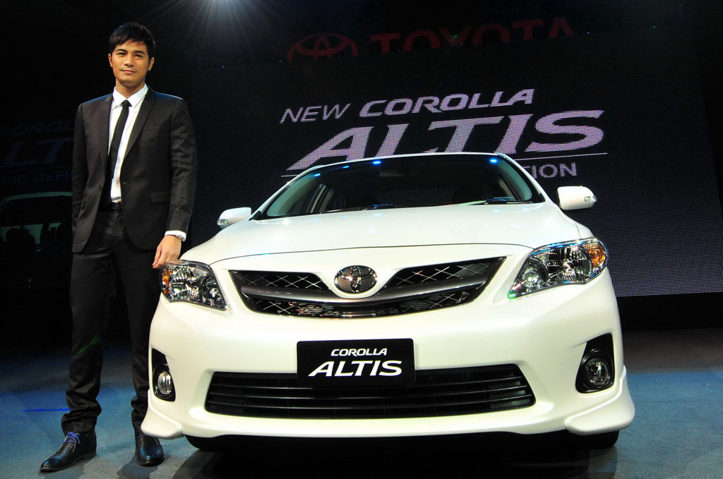 รูปภาพ โตโยต้า Toyota Altis (Corolla) 2.0 V ปี 2010