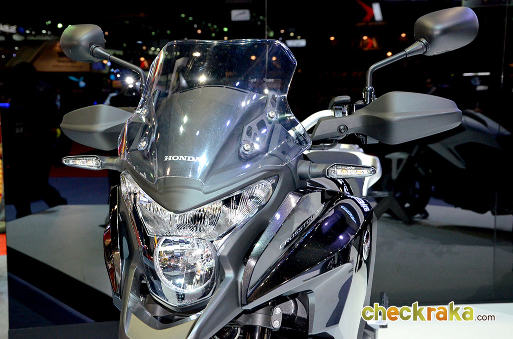 Honda VFR 1200X ฮอนด้า วีเอฟอาร์ ปี 2014 : ภาพที่ 9