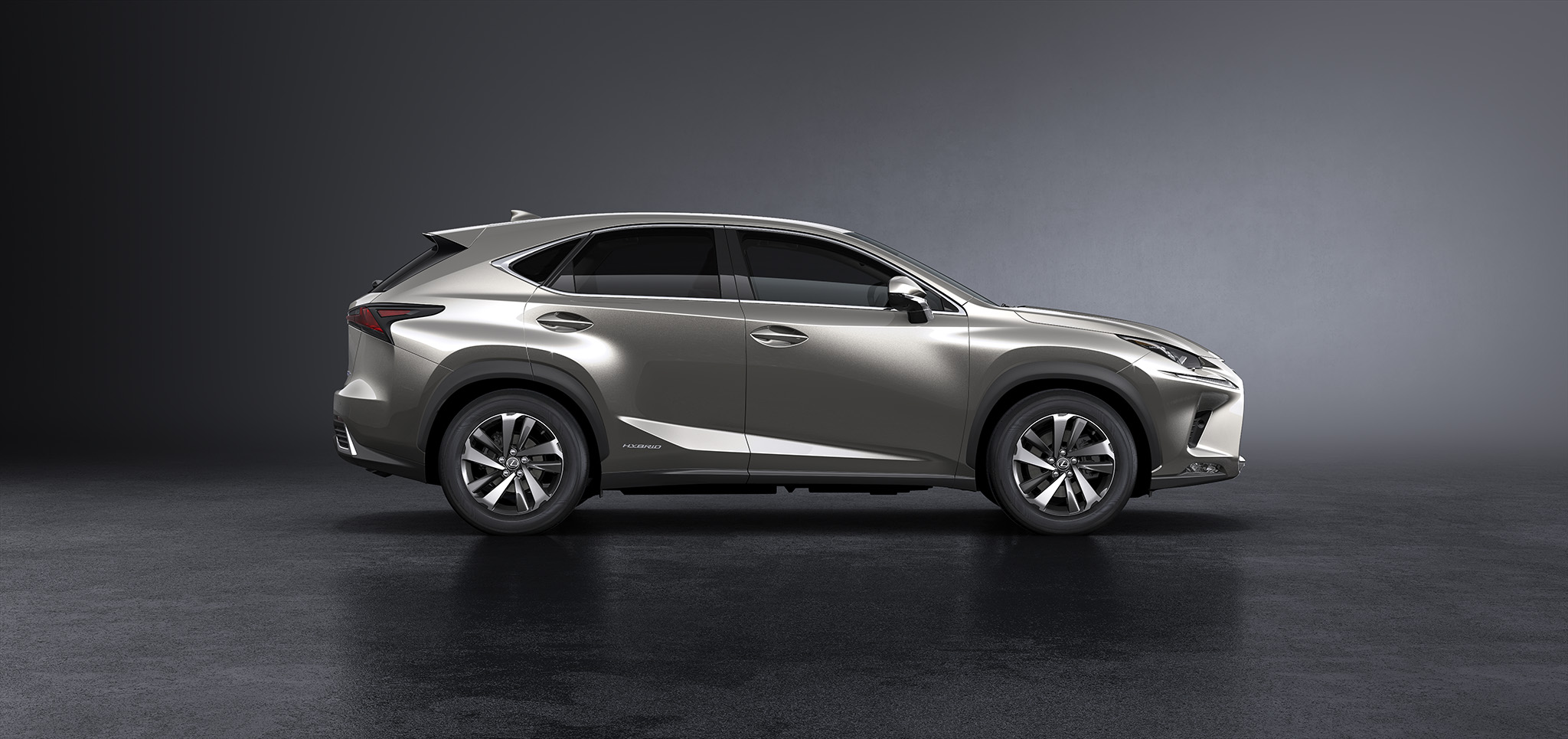 Lexus NX 300h Premium เลกซัส เอ็นเอ็กซ์ ปี 2017 : ภาพที่ 2