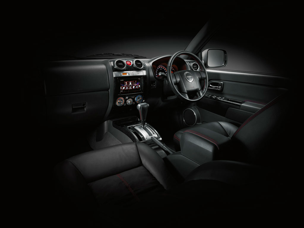 Isuzu MU-7 (Super Titanium) Choiz 4X2 MT อีซูซุ มิว-เซเว่น ปี 2011 : ภาพที่ 11
