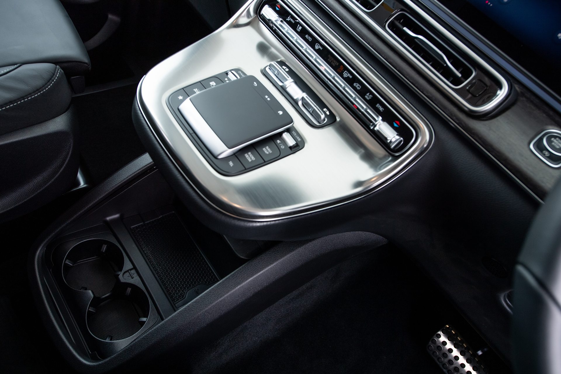 รูปภาพ เมอร์เซเดส-เบนซ์ Mercedes-benz V-Class V 300 d Exclusive ปี 2024