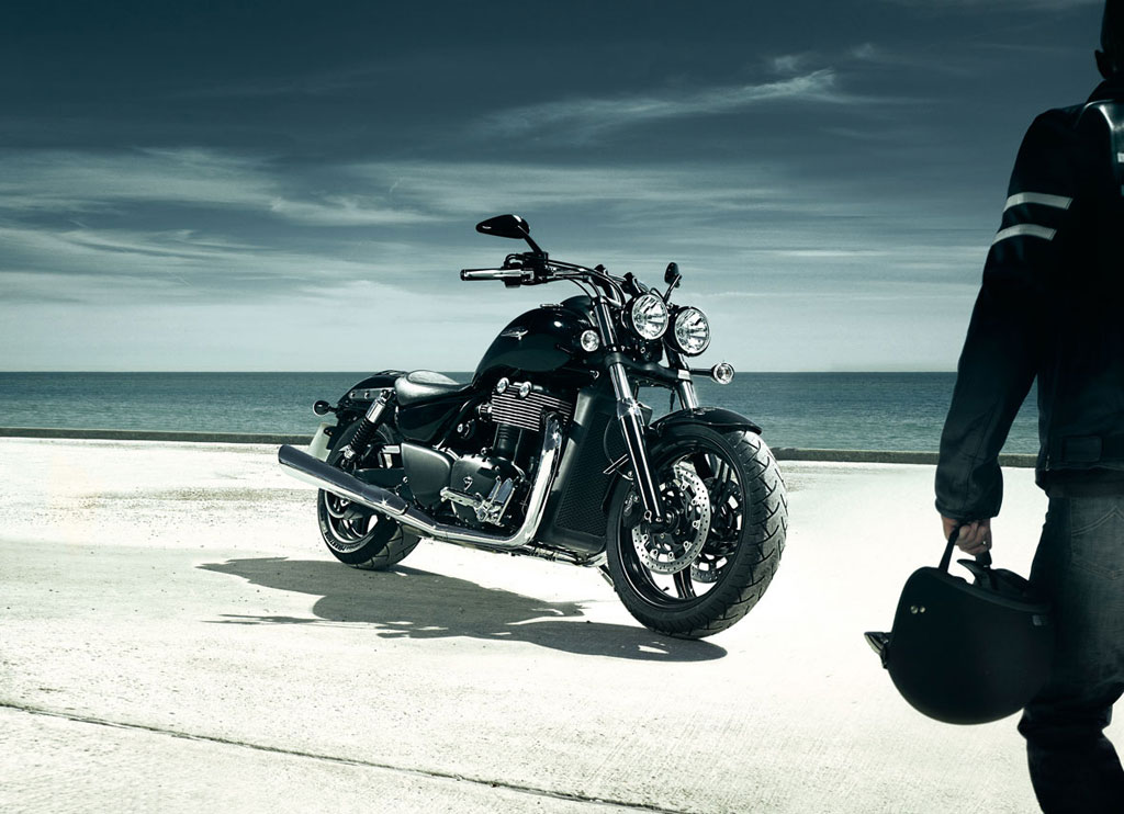 รูปภาพ Triumph  standard ปี 2011