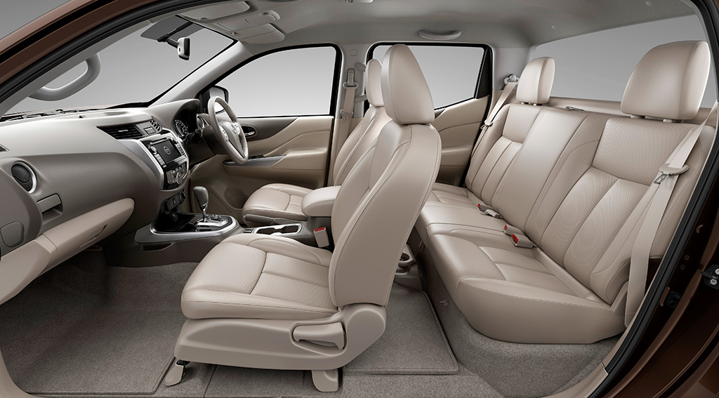 Nissan Navara Double Cab Calibre V 7AT 18MY นิสสัน นาวาร่า ปี 2018 : ภาพที่ 8