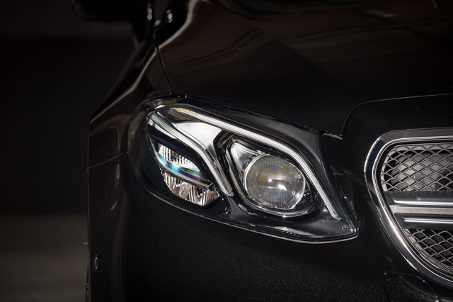 Mercedes-benz AMG E 53 4 MATIC+Coupe เมอร์เซเดส-เบนซ์ เอเอ็มจี ปี 2019 : ภาพที่ 3