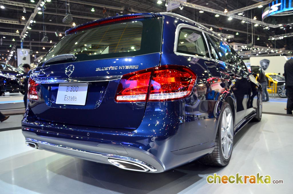 รูปภาพ เมอร์เซเดส-เบนซ์ Mercedes-benz E-Class E 300 BlueTEC Hybrid Estate AMG Dynamic ปี 2013