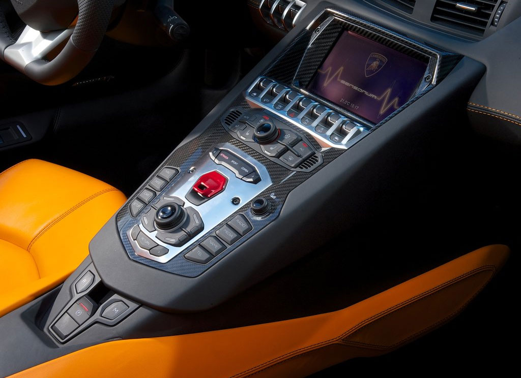 รูปภาพ ลัมโบร์กินี Lamborghini Aventador LP700-4 ปี 2012