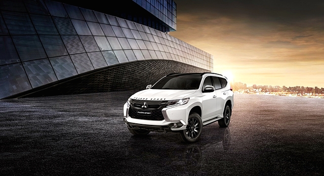 Mitsubishi Pajero Sport 4WD Elite Edition มิตซูบิชิ ปาเจโร่ สปอร์ต ปี 2018 : ภาพที่ 4