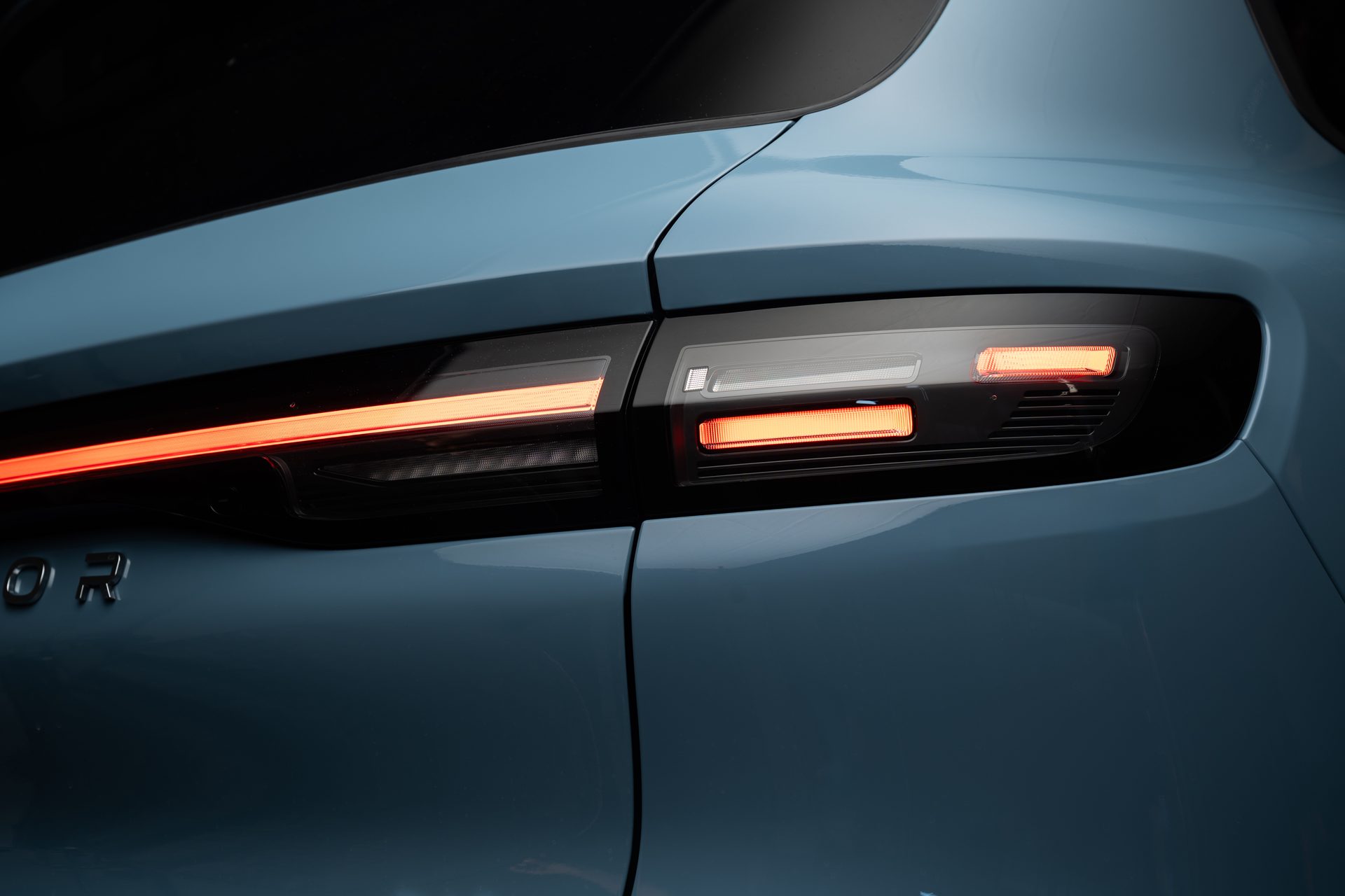 รูปภาพ ลีปมอเตอร์ Leapmotor B10 Design ปี 2025