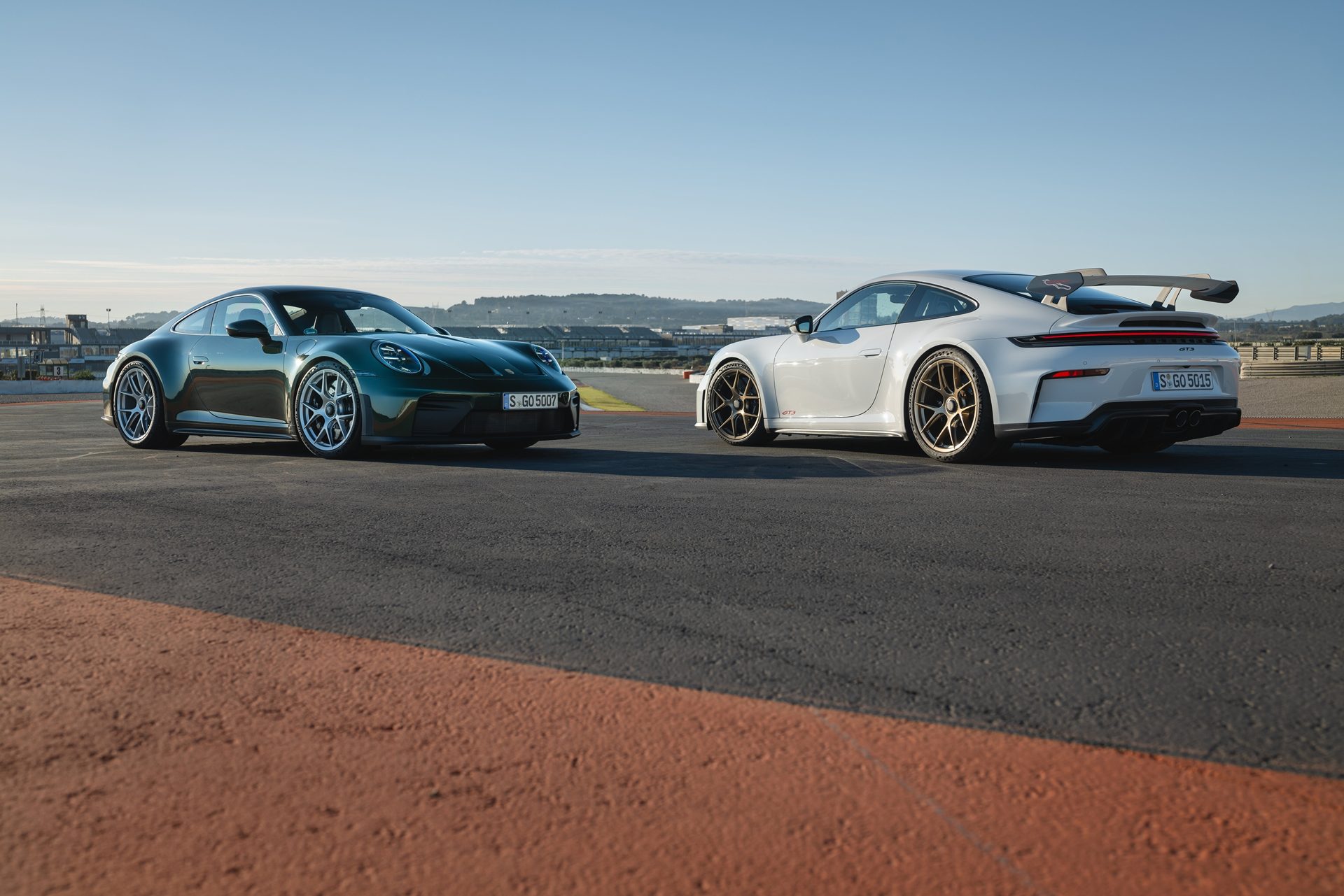 รูปภาพ ปอร์เช่ Porsche 911 GT3 with Touring Package ปี 2025