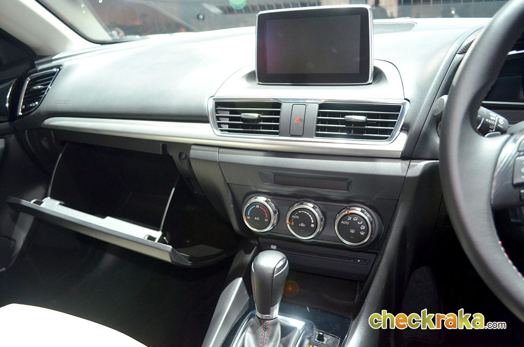 รูปภาพ มาสด้า Mazda 3 2.0 Sports Hatchback SP ปี 2014