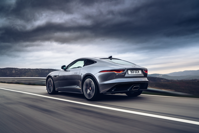 Jaguar F-Type 2.0 Litre Ingenium Petrol Coupe R-Dynamic MY2020 จากัวร์ ปี 2020 : ภาพที่ 4