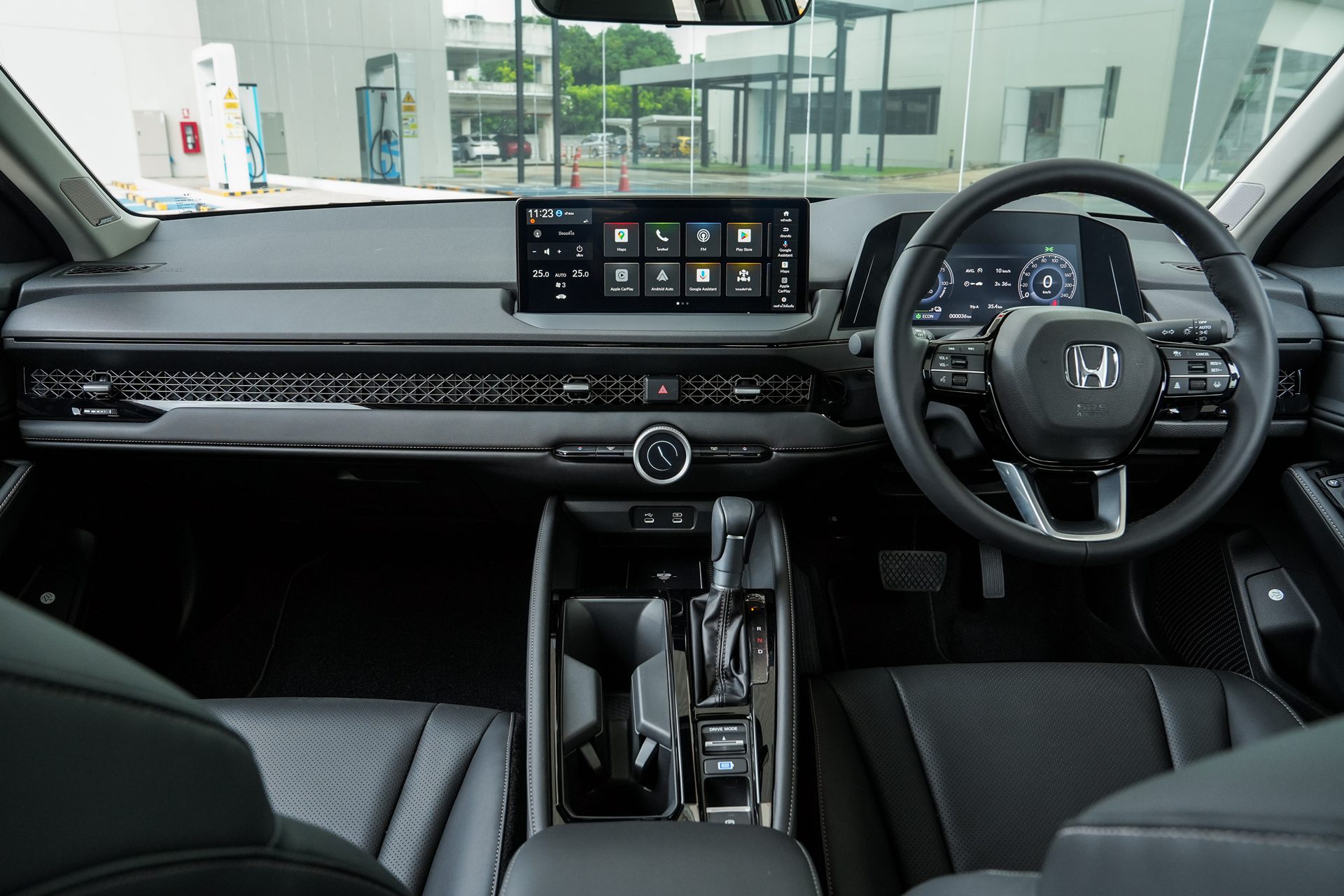 รูปภาพ ฮอนด้า Honda Accord e:HEV RS ปี 2025