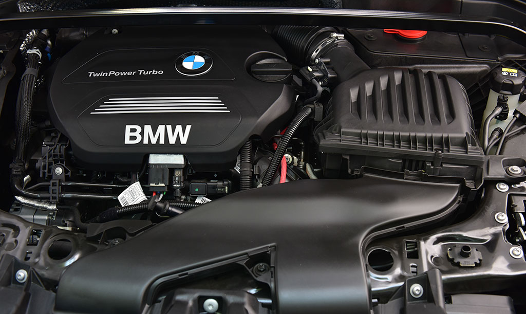 BMW X1 sDrive18d xLine บีเอ็มดับเบิลยู เอ็กซ์1 ปี 2016 : ภาพที่ 10