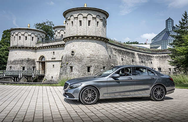 Mercedes-benz C-Class Exclusive เมอร์เซเดส-เบนซ์ ซี-คลาส ปี 2018 : ภาพที่ 8