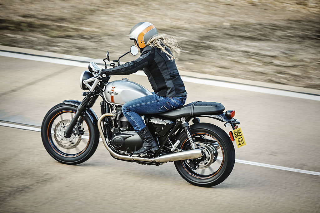 Triumph Street Twin ไทรอัมพ์ สตรีท ปี 2015 : ภาพที่ 6