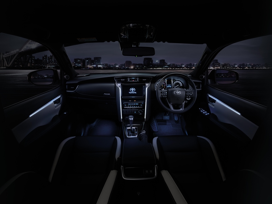 Toyota Fortuner 60th Anniversary Special Edition โตโยต้า ฟอร์จูนเนอร์ ปี 2022 : ภาพที่ 9