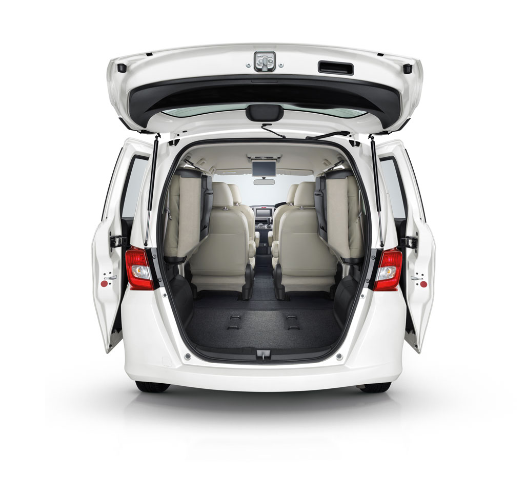 Honda Freed E ฮอนด้า ฟรีด ปี 2013 : ภาพที่ 12