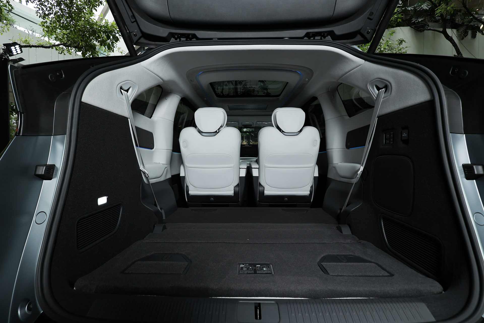 รูปภาพ เอ็กซ์เผิง Xpeng X9 Luxury Special Color Edition ปี 2025