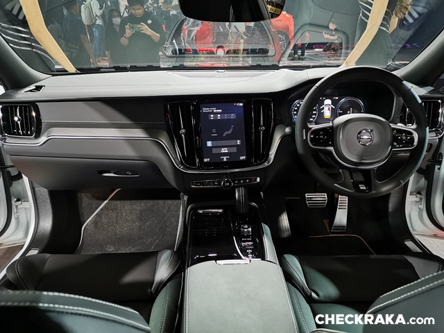 Volvo S60 Recharge Plug-in Hybrid R-Design วอลโว่ เอส60 ปี 2022 : ภาพที่ 12