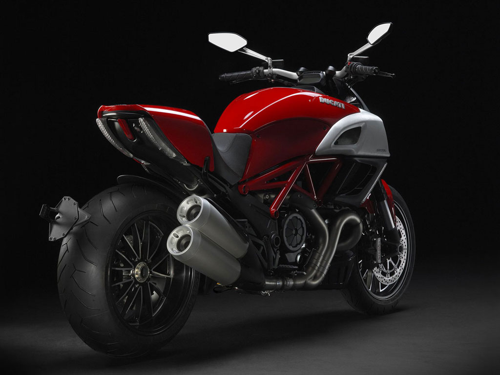 รูปภาพ ดูคาติ Ducati Diavel ABS ปี 2010