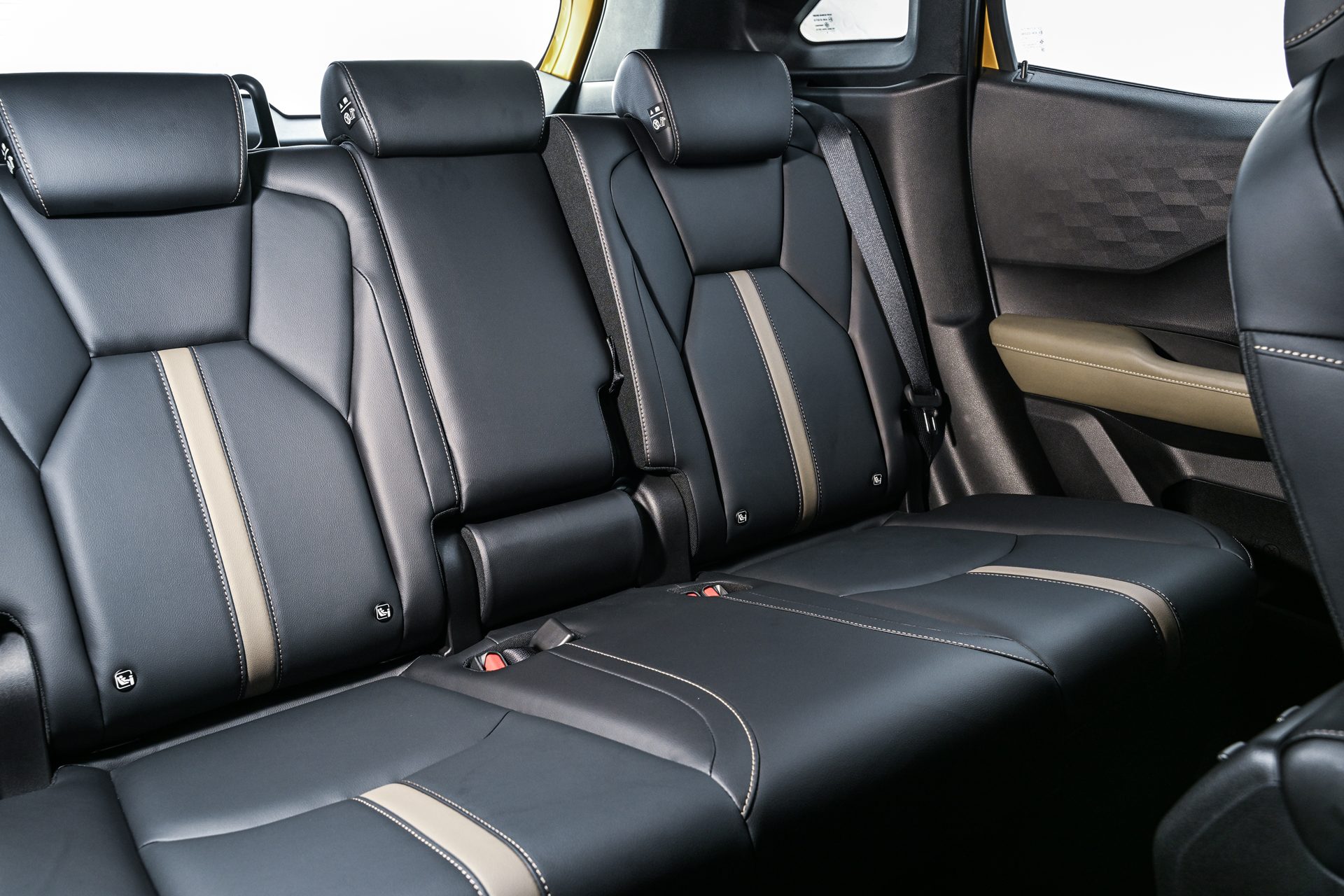 รูปภาพ มิตซูบิชิ Mitsubishi Xforce HEV Ultimate X ปี 2025