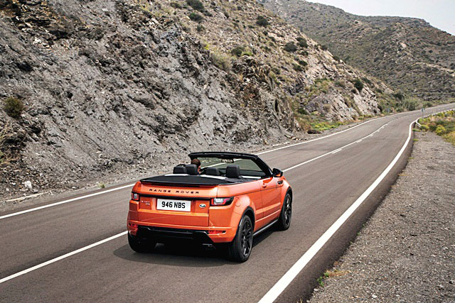 Land Rover Range Rover Evoque Convertible แลนด์โรเวอร์ เรนจ์โรเวอร์อีโวค ปี 2017 : ภาพที่ 3