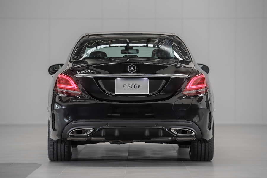 Mercedes-benz C-Class C 300 e AMG Sport เมอร์เซเดส-เบนซ์ ซี-คลาส ปี 2020 : ภาพที่ 3