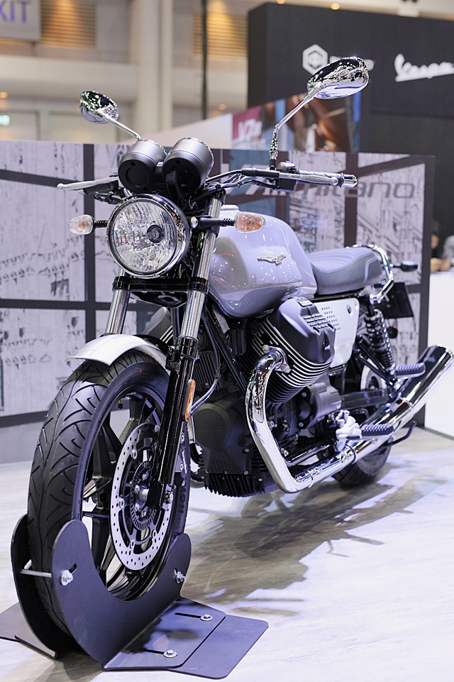 Moto Guzzi V7 III Milano โมโต กุชชี่ วี7 ปี 2018 : ภาพที่ 3