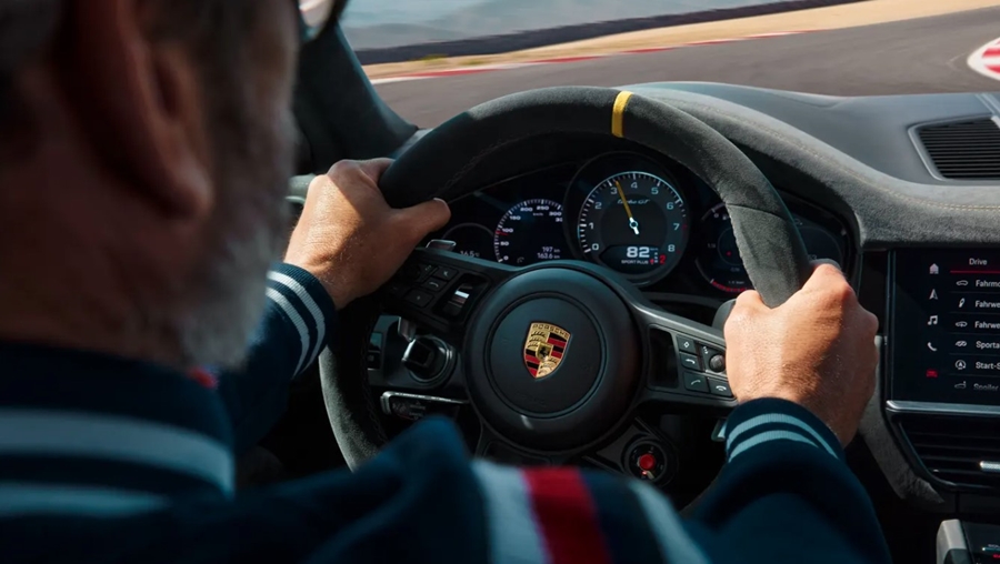 Porsche Cayenne Turbo GT ปอร์เช่ คาเยน ปี 2021 : ภาพที่ 6