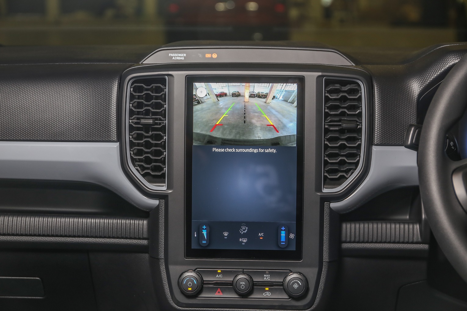 Ford Ranger Double Cab XLS 2.0L Turbo HR 6AT ฟอร์ด เรนเจอร์ ปี 2023 : ภาพที่ 8