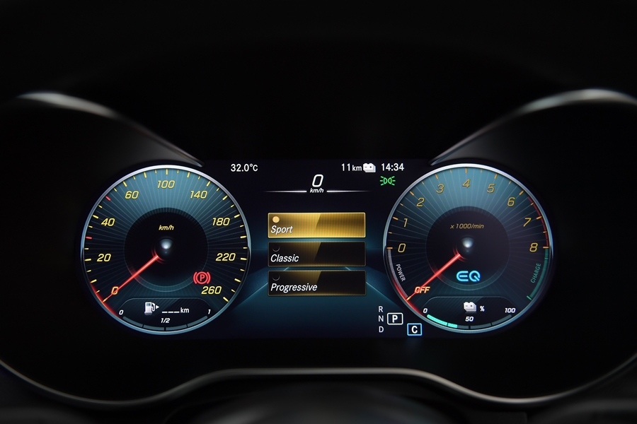 Mercedes-benz C-Class C 300 e AMG Sport เมอร์เซเดส-เบนซ์ ซี-คลาส ปี 2020 : ภาพที่ 9