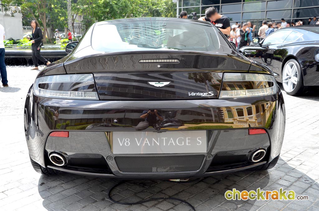 Aston Martin V8 Vantage S แอสตัน มาร์ติน วี8 ปี 2013 : ภาพที่ 10