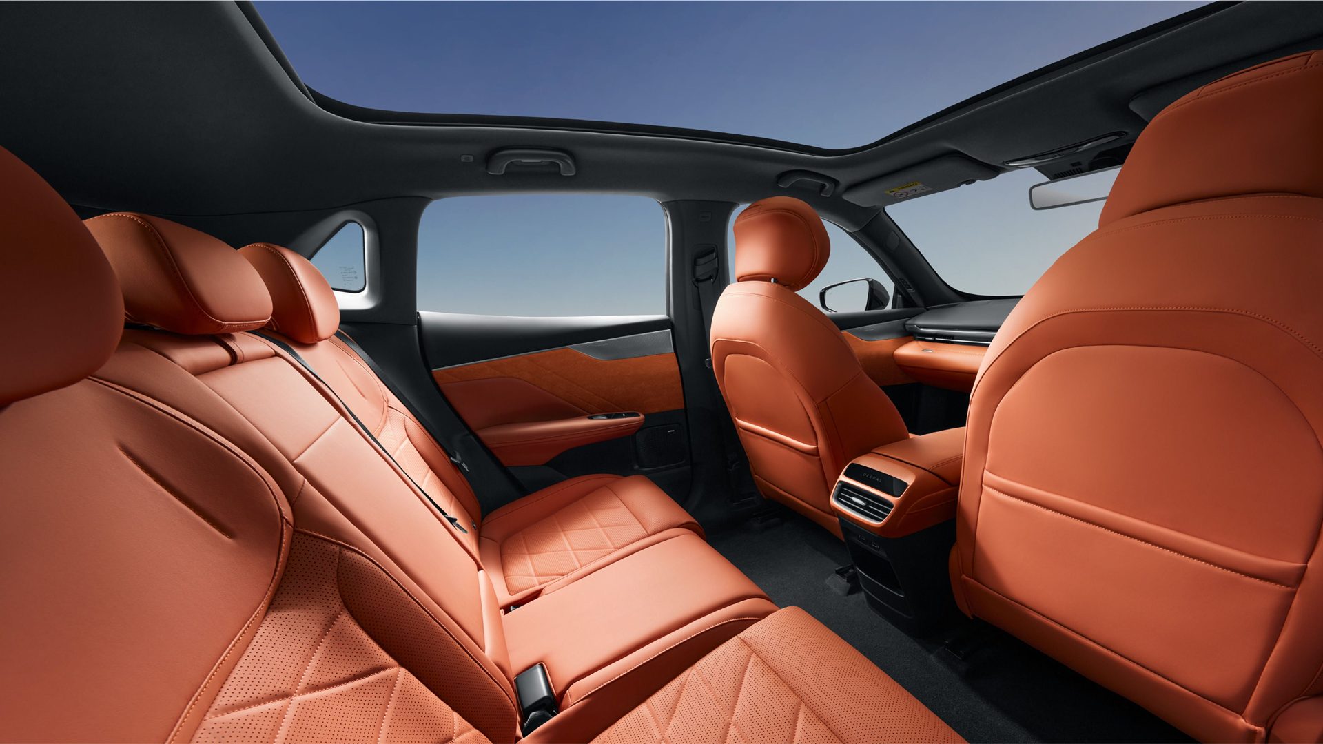 รูปภาพ ดีพอล Deepal SO5 Max Long Range ปี 2025