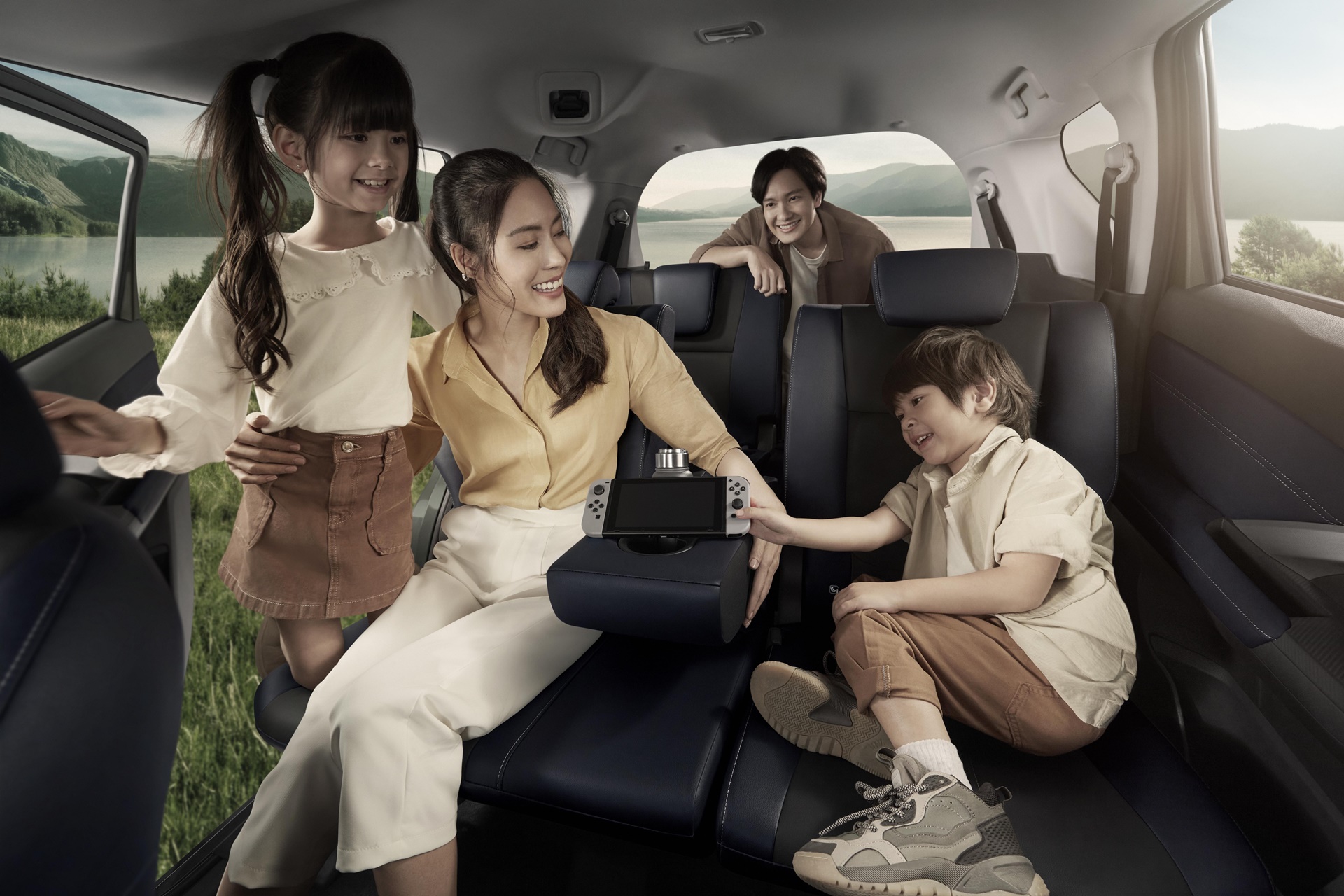 รูปภาพ มิตซูบิชิ Mitsubishi Xpander Cross ปี 2023