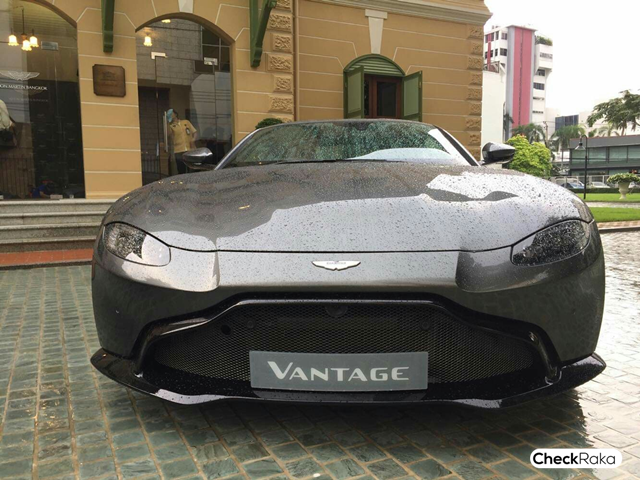 Aston Martin Vantage Coupe แอสตัน มาร์ติน ปี 2018 : ภาพที่ 8