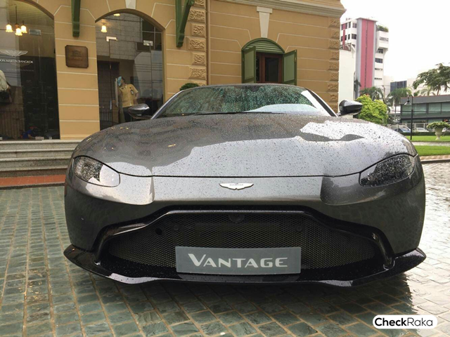 Aston Martin V8 The New Vantage แอสตัน มาร์ติน วี8 ปี 2018 : ภาพที่ 8